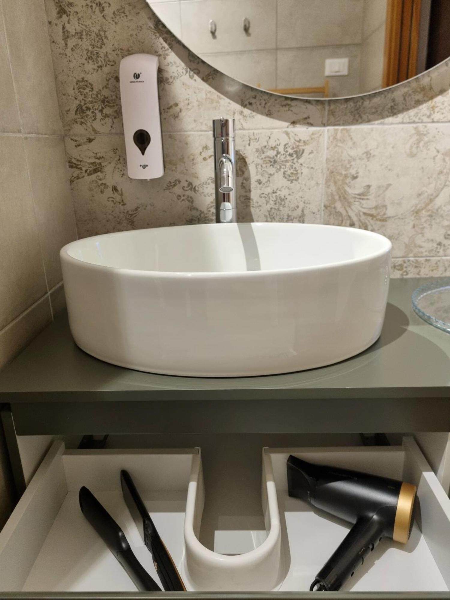 Downtown Maqueda Apartment Палермо Екстериор снимка