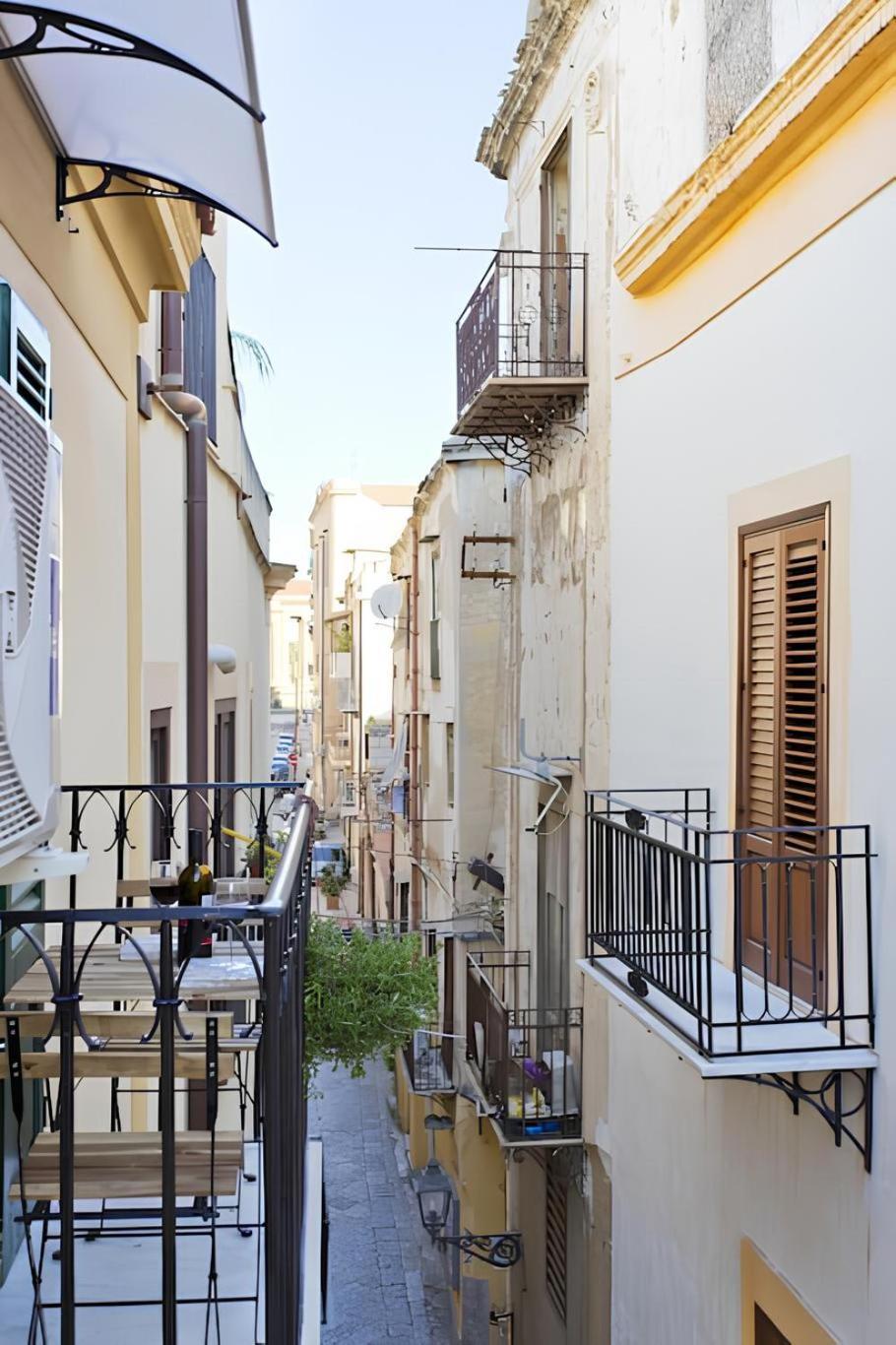 Downtown Maqueda Apartment Палермо Екстериор снимка