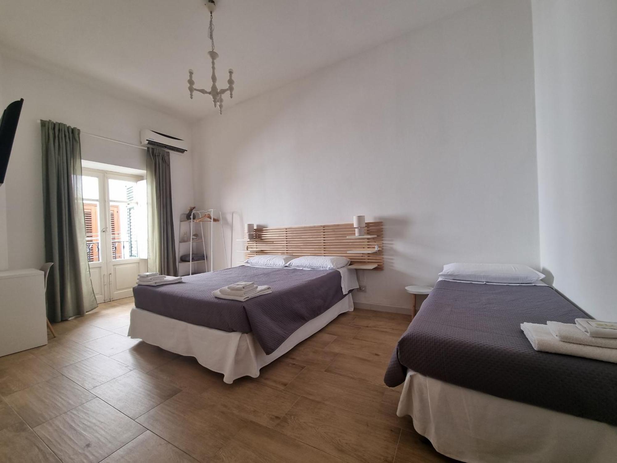 Downtown Maqueda Apartment Палермо Екстериор снимка